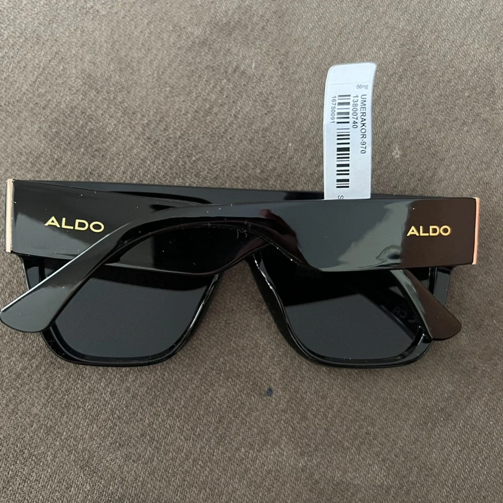 NEW ALDO BLACK SUNGLASSES